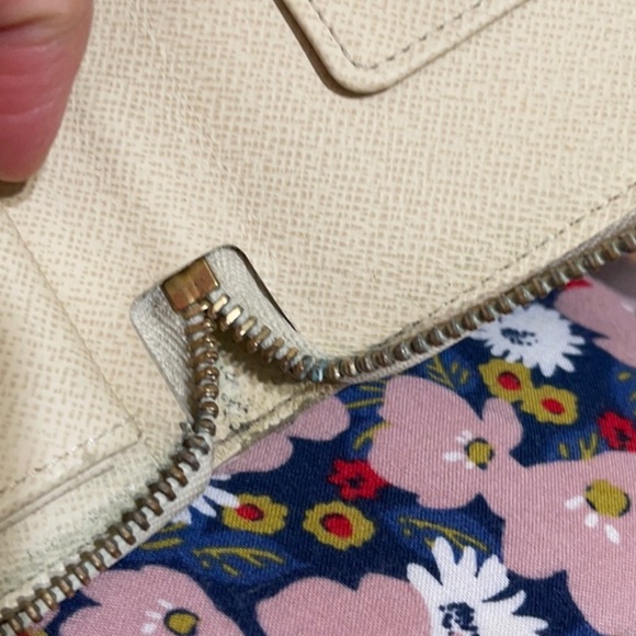 Louis Vuitton Travel wallet organizer(CA1191) - Picture 16 of 16